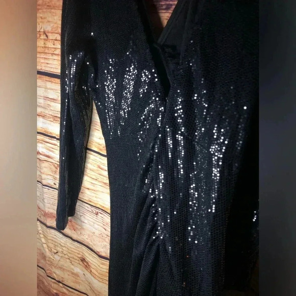 Sequin High-Slit Maxi Dress - Picture 4 of 16